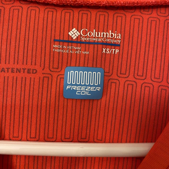 Columbia bright pink long sleeve shirt - Picture 3 of 6